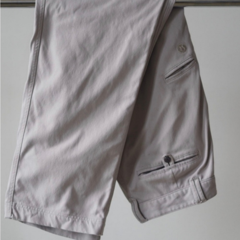 Mens Lululemon Tan Khakis